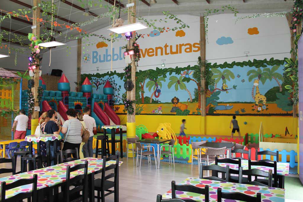 Aventuras Salón De Fiestas Infantiles