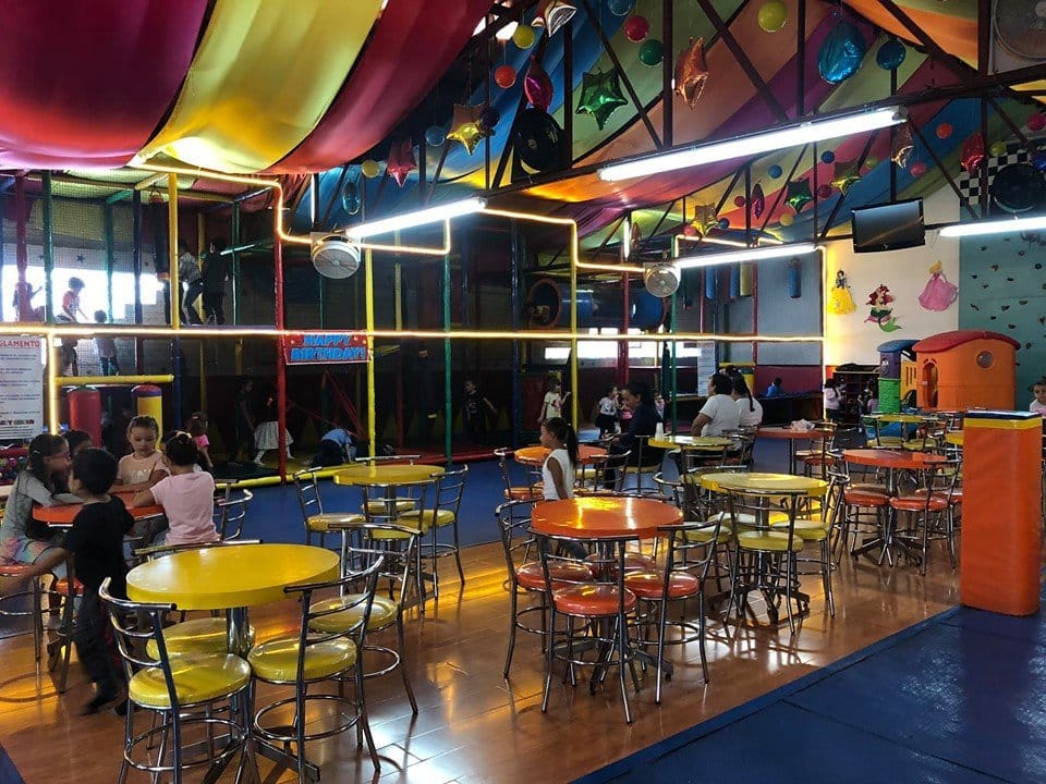 Salones De Fiestas Infantiles En Valle Dorado