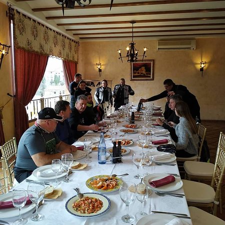 Salón De Fiestas El Castillo