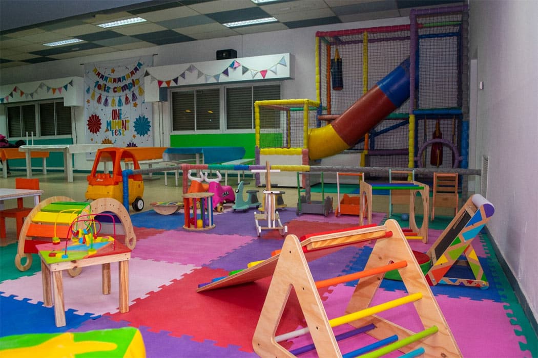 Salón De Juegos Y Fiestas Infantiles